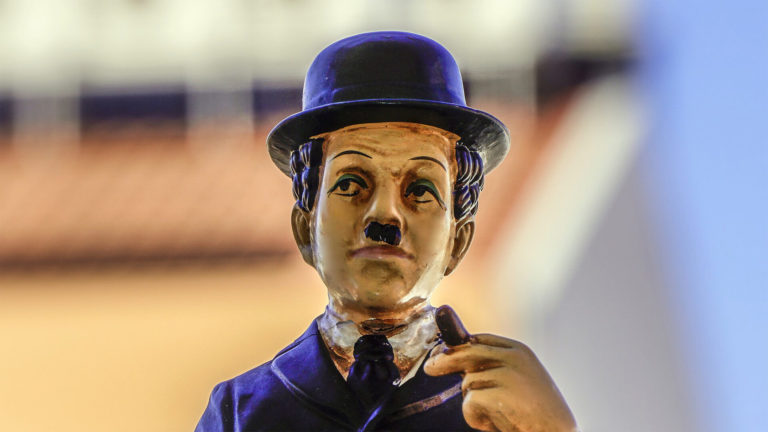 Boneco de Charles Chaplin